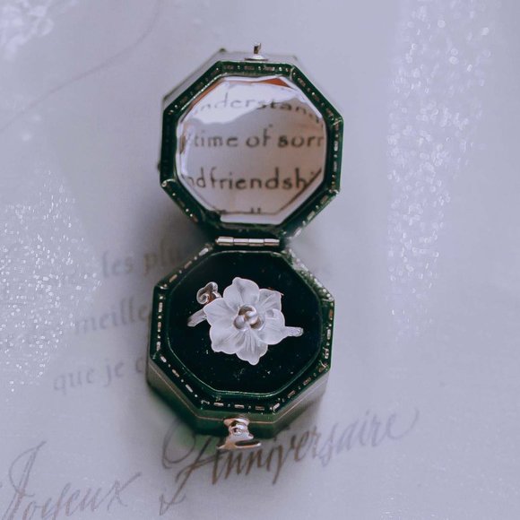 SOLD Sterling Silver Flower Natural Earrings Studs - Picture 10 of 13